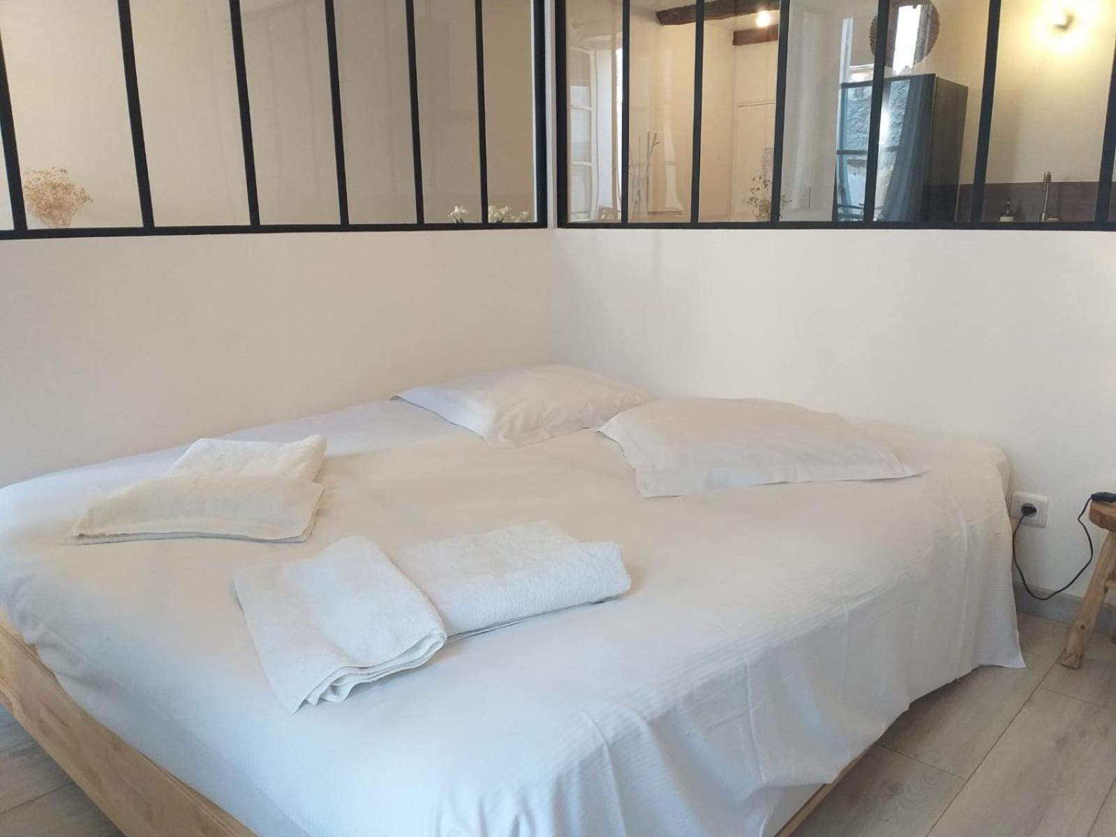 Beau Loft Au Coeur De Toulon Apartment Екстериор снимка